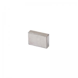 Wet diamond polishing pads for granite